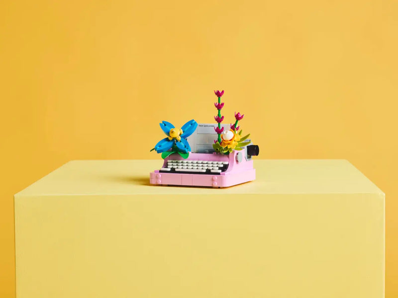 Load image into Gallery viewer, LEGO Creator Typewriter with Flowers
