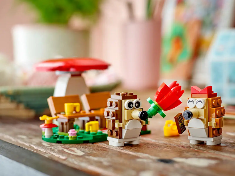 Load image into Gallery viewer, LEGO Hedgehog Picnic Date