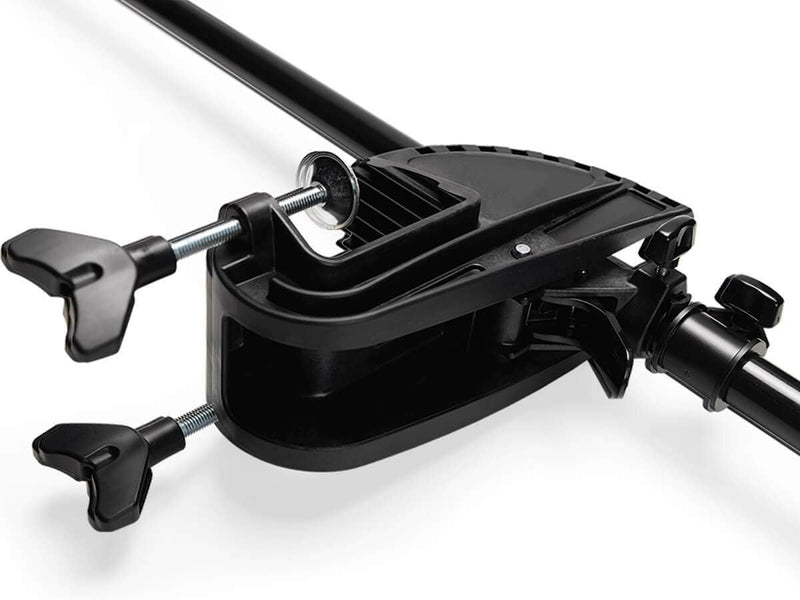 Load image into Gallery viewer, Minn Kota Endura C2 30 Freshwater Transom Mounted Trolling Motor (30" Shaft)