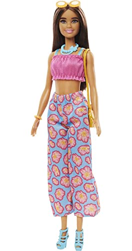 Load image into Gallery viewer, Barbie Doll And Fashion Advent Calendar, 24 Clothing And Accessory Surprises