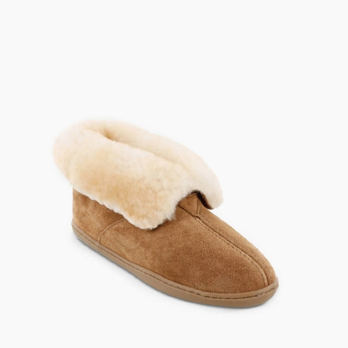 Load image into Gallery viewer, Minnetonka Women's Sheepskin Ankle Boot 5-11 Tan