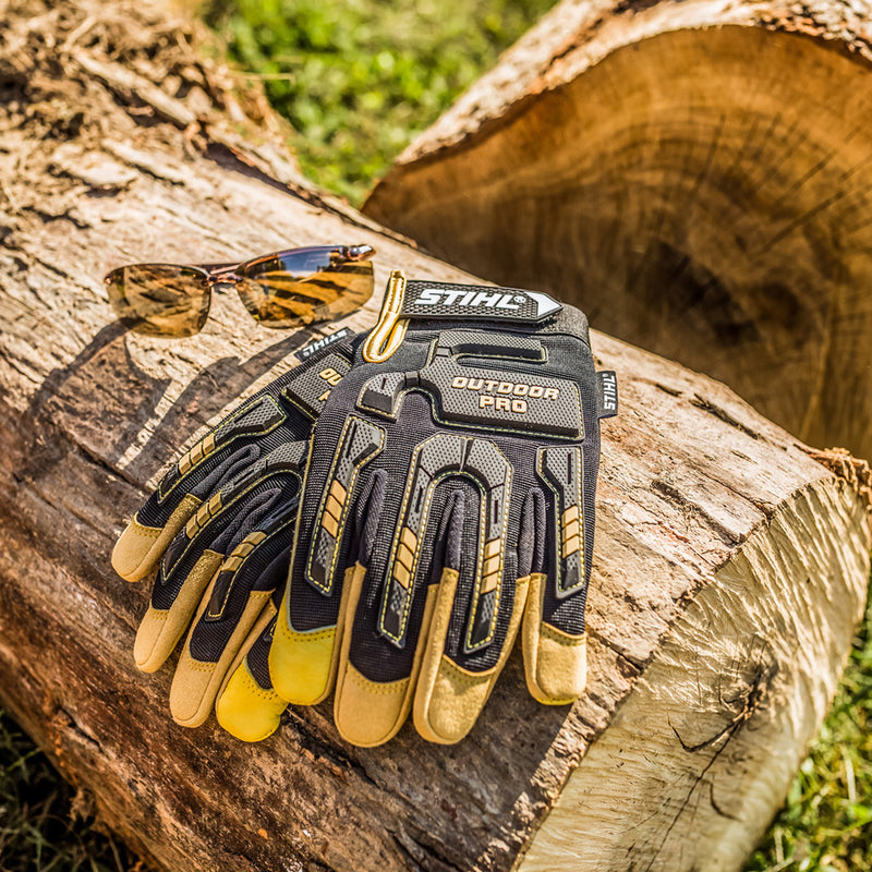 Load image into Gallery viewer, STIHL Outdoor PRO Gloves Black/Yellow M 1 Pair