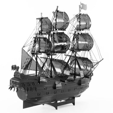 Metal Earth Premium Series: Black Pearl Model Kit