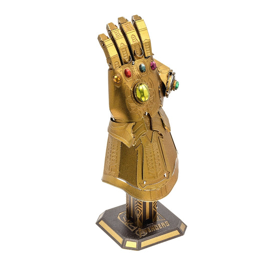 METAL EARTH Infinity Gauntlet