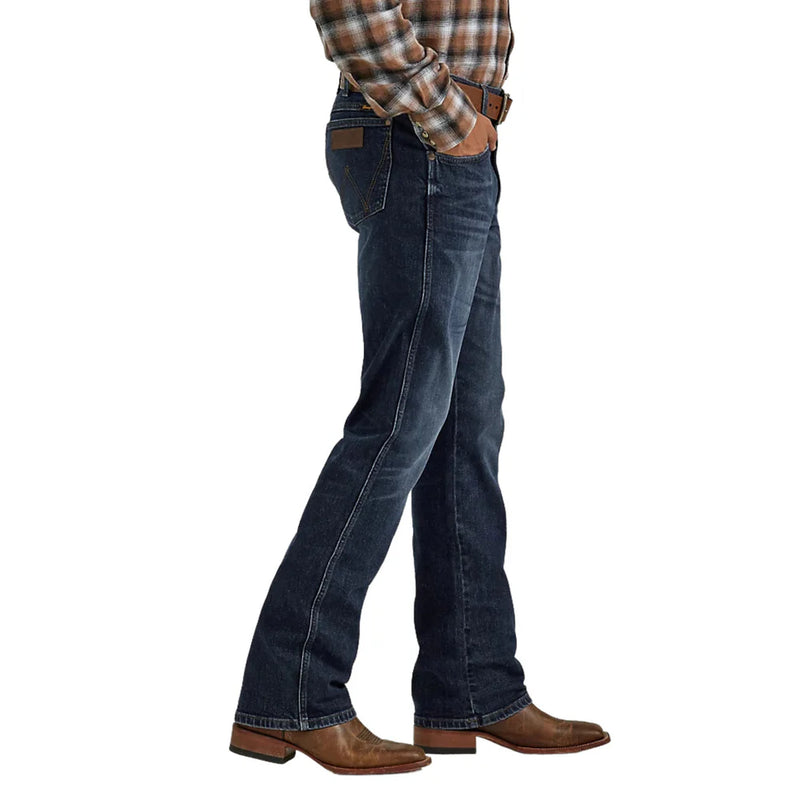 Load image into Gallery viewer, Wrangler Mens 36X34 Retro Premium Slim Jeans
