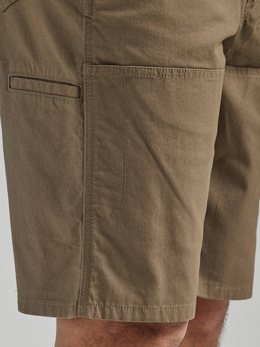 WRANGLER® RIGGS WORKWEAR® UTILITY RELAXED SHORT IN LIGHT BROWN SIZE 36