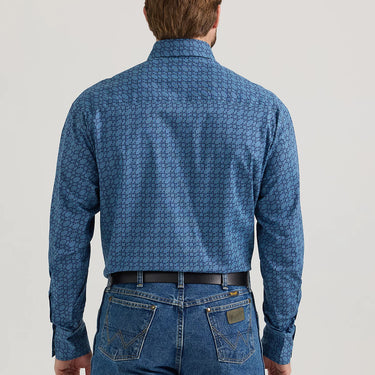Wrangler Men's George Strait Troubadour Long Sleeve Western Shirt (Star Blue) Size LT