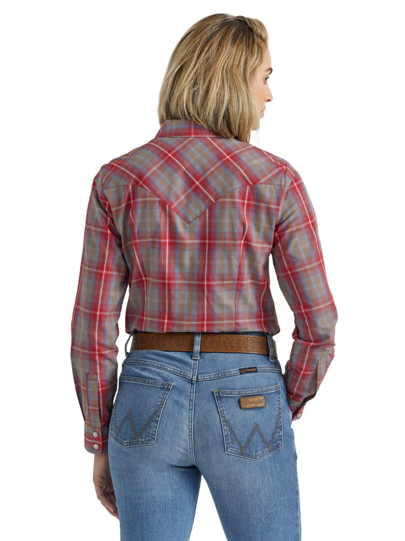 Load image into Gallery viewer, Wrangler Womens XXL Essential Long Sleeve Snap Plaid Shirt - Red
