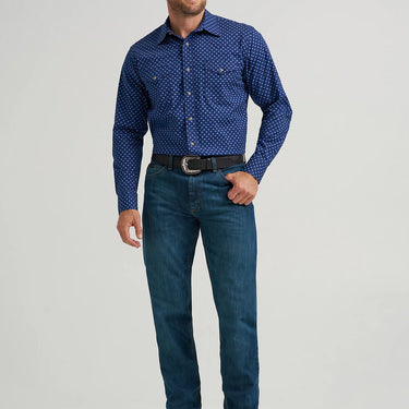 Wrangler Men's 20X® Competition Advanced Comfort Long Sleeve Two Pocket Western Snap Shirt (Dark Blue Ditsy) Size L