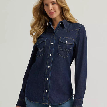 Wrangler Women's Iconic Western Snap Denim Shirt (Dark Denim) Size M