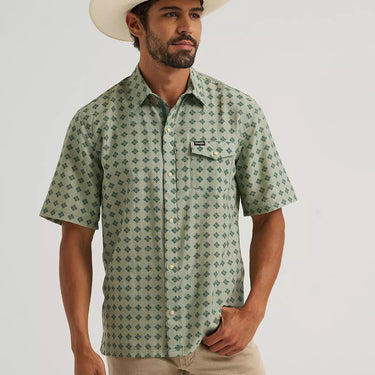 Wrangler All Terrain Gear Men's Clean Snap Shirt (Foulard Tea) Size XL