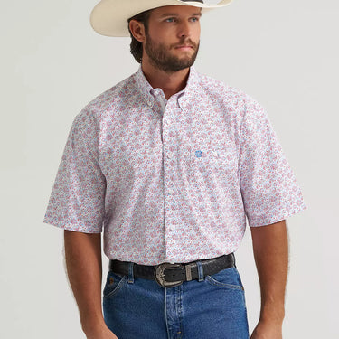 Wrangler® George Strait™ Short Sleeve One Pocket Button Down Shirt (Fireworks) Size L
