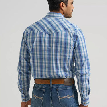 Wrangler Men's 20X® Competition Advanced Comfort Long Sleeve Two Pocket Western Snap Shirt (Pigment Plaid) Size L