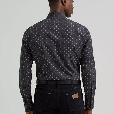 Wrangler® Men's Retro® Long Sleeve Sawtooth Snap Pocket Western Shirt (Obsidian Chain) Size L
