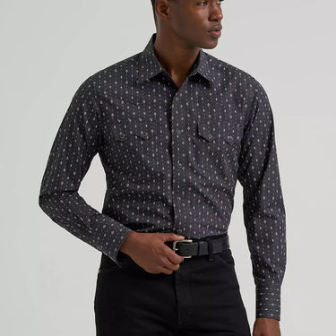 Wrangler® Men's Retro® Long Sleeve Sawtooth Snap Pocket Western Shirt (Obsidian Chain) Size L
