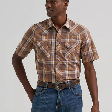 Wrangler Men's Retro® Short Sleeve Sawtooth Pocket Western Snap Shirt (Maple Brown) Size XL