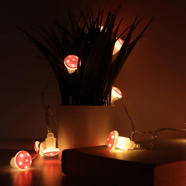 Kikkerland LED Mushroom String Light Set