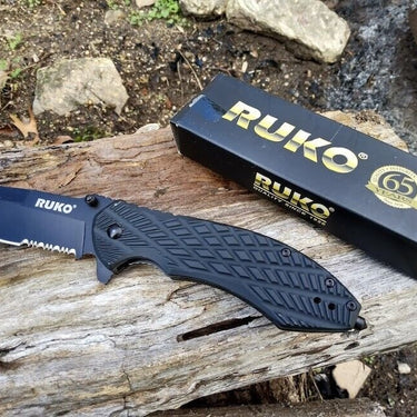 Ruko Ball Bearing Pivot System Folding Knife