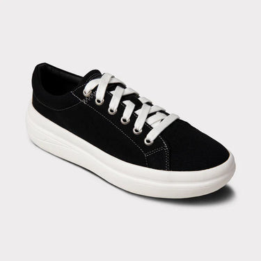 LâMO Classic Women's Makenna Sneaker (Black) Size 8