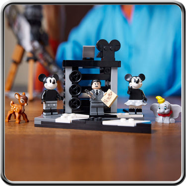 LEGO® Walt Disney Tribute Camera