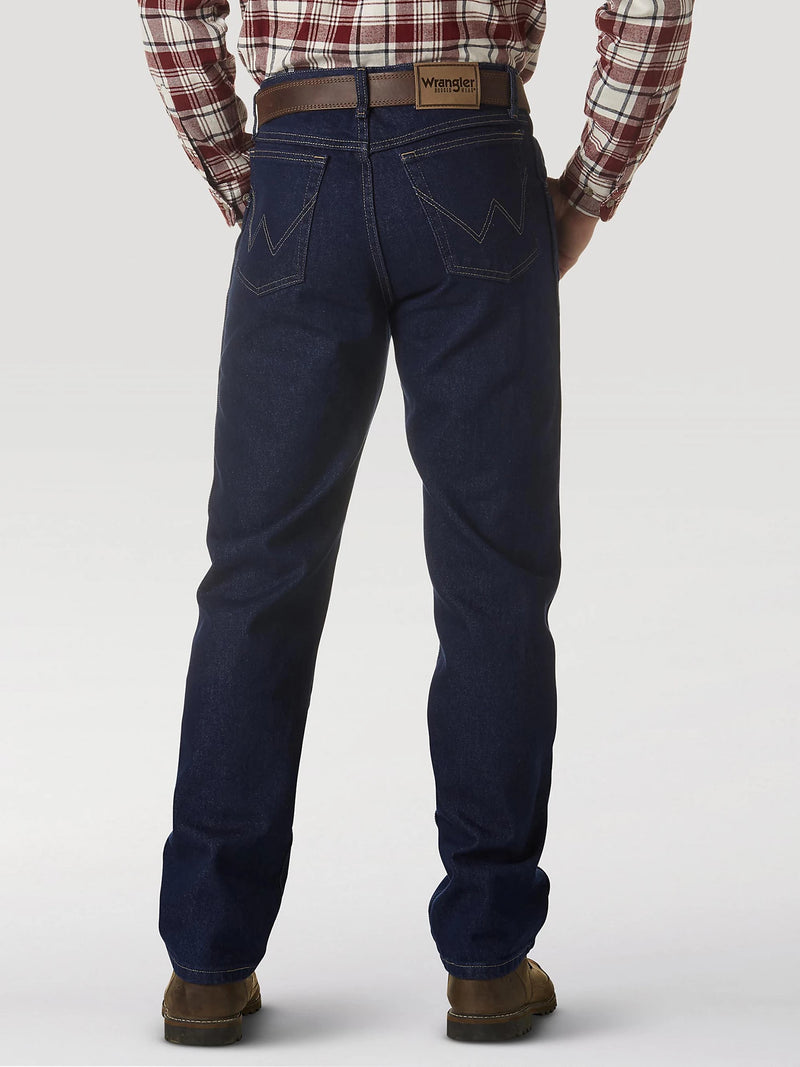 Load image into Gallery viewer, Wrangler 52X32 Rugged Wear Classic Fit Jeans - Dark
