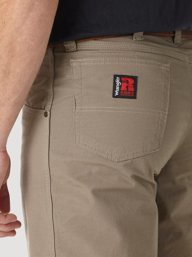 Load image into Gallery viewer, Men&#39;s 42X30 Wrangler Riggs Technician Pants - Dark Khaki
