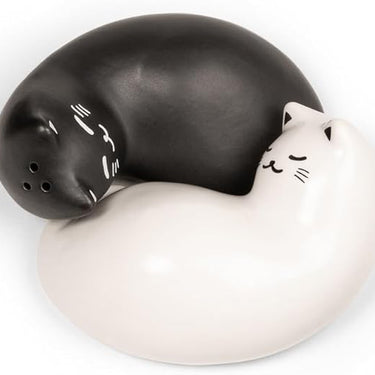 Kikkerland Purrfect Salt & Pepper Shakers