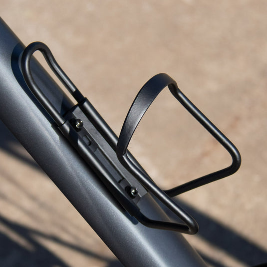 Bike Shop Essential Metal Water Bottle Cage, Black
