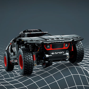 LEGO® Technic Audi RS Q e-tron