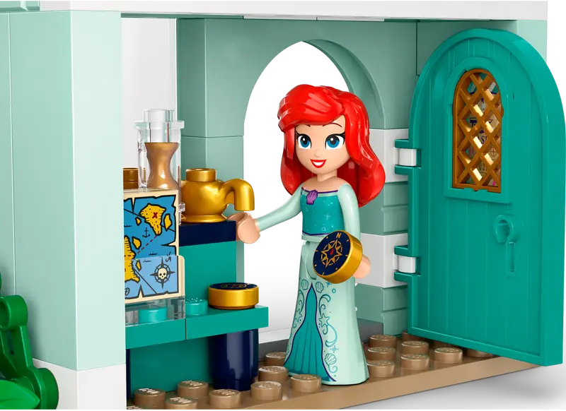 Load image into Gallery viewer, Lego Disney Princess Market Adventure 817pc
