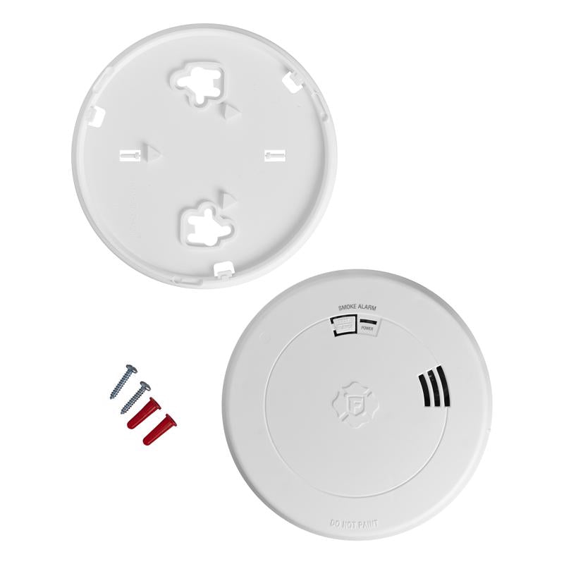Load image into Gallery viewer, First Alert 10 Year Voice and Location Battery-Powered Photoelectric Smoke Detector 1 pk

