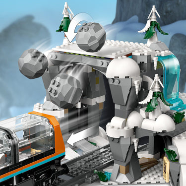 LEGO® City Explorers’ Arctic Polar Express Train