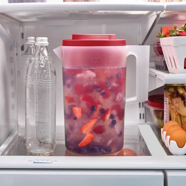 Rubbermaid Simply Pour 1 gal Clear/Red Pitcher Plastic