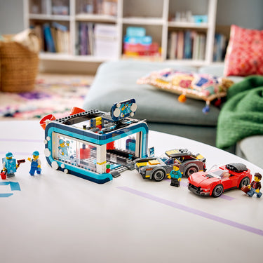 LEGO® City Drive-Through Car Wash