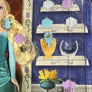 Disney Princess Frozen Getting Ready Elsa Fashion Doll