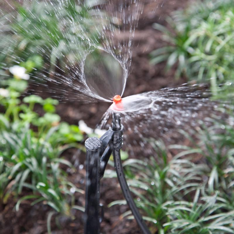 Load image into Gallery viewer, Raindrip Full-Circle Drip Irrigation Sprinkler Head 31.4 gph 1 pk
