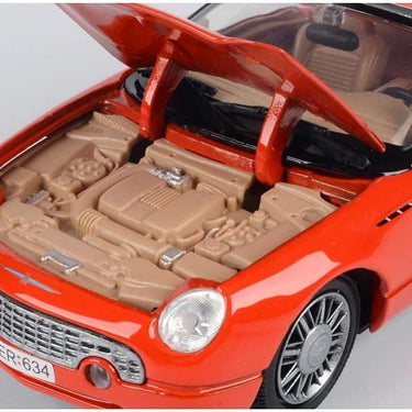 James Bond Collection - 1:24 Scale Diecast Model Car Compatible with Ford Thunderbird Die Another Day in Orange