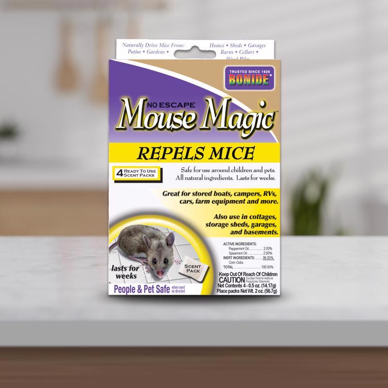Load image into Gallery viewer, Bonide Mouse Magic Animal Repellent Scent Pouch For Mice 4 pk

