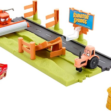 Disney And Pixar Cars Frank Escape & Stunt Race Playset With Lightning Mcqueen Toy Car