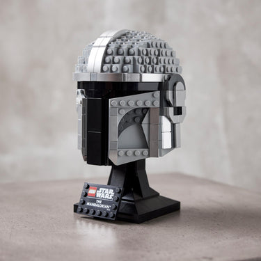 LEGO® Star Wars The Mandalorian™ Helmet