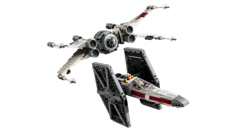 Load image into Gallery viewer, Lego Star Wars TIE Fighter &amp; X-Wing Mash-up
