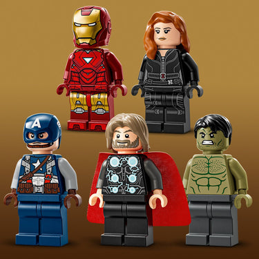 LEGO® MARVEL Logo & Minifigures
