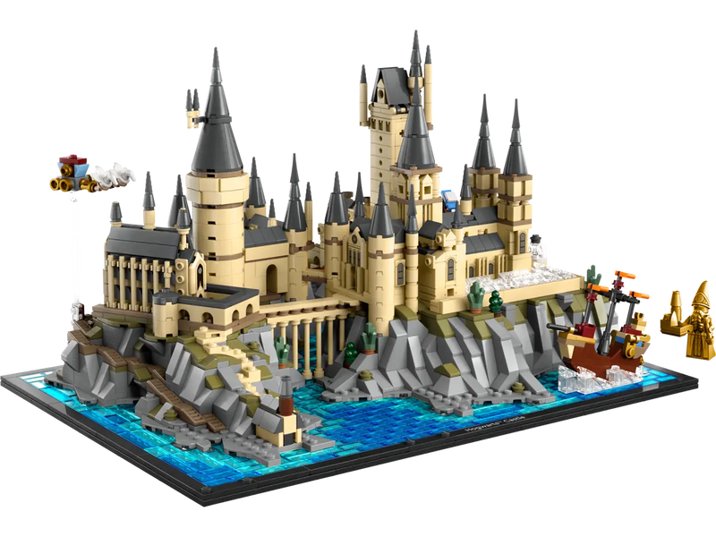 Load image into Gallery viewer, Lego Harry Potter Hogwarts™ Castle and Grounds
