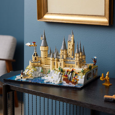 LEGO® Harry Potter Hogwarts™ Castle and Grounds