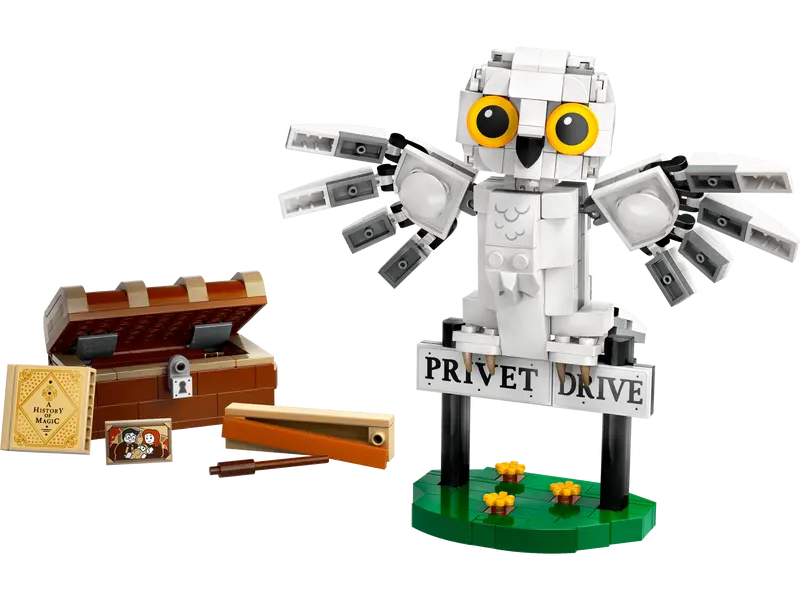 Load image into Gallery viewer, Lego Harry Potter Hedwig™ at 4 Privet Drive 337pc
