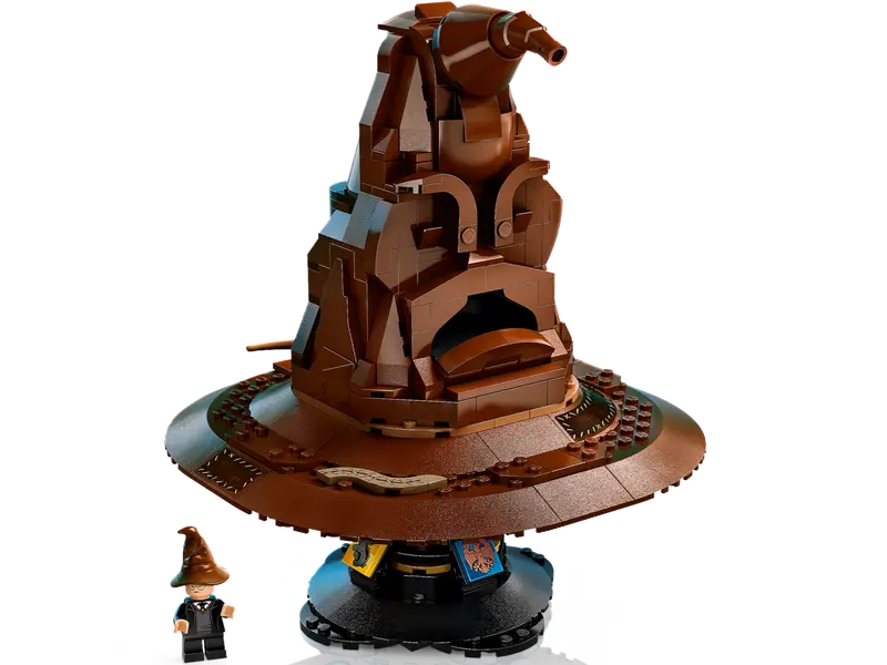 Load image into Gallery viewer, Lego Harry Potter Talking Sorting Hat™ 561pc
