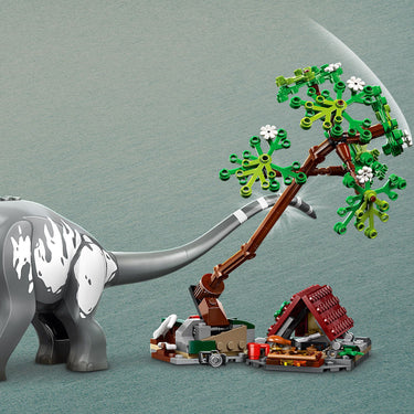 LEGO® Jurassic World Raptor & Titanosaurus Tracking Mission