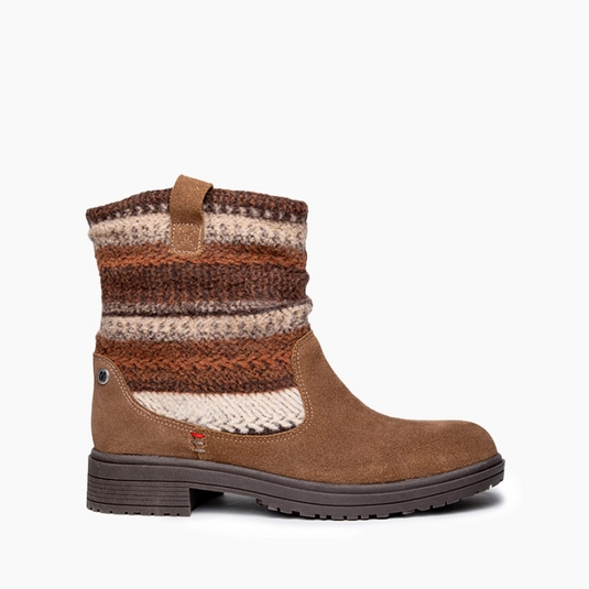 Minnetonka Women's 6-11 Jolie Boot Nutmeg Multi