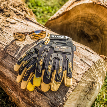 STIHL Outdoor PRO Gloves Black/Yellow M 1 Pair