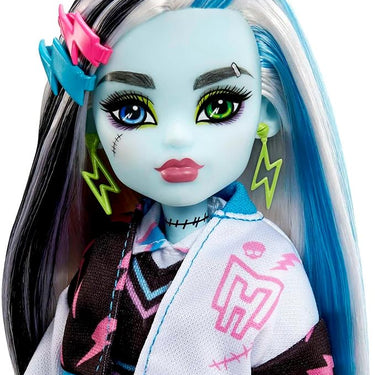 Monster High Doll, Frankie Stein with Blue & Black Streaked Hair in Signature Look with Fashion Accessories & Pet Dog Watzie